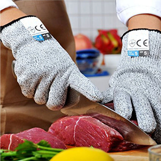 "Unparalleled Protection with High-Strength Polyethylene Cut-Resistant Gloves: Your Essential Safety Gear for Kitchen and Industrial Use"