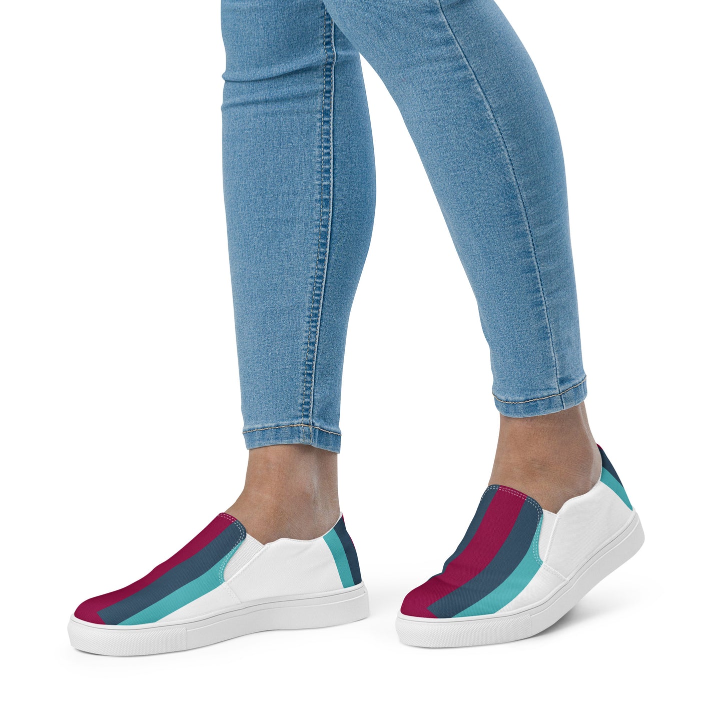 Women’s slip-on canvas shoes