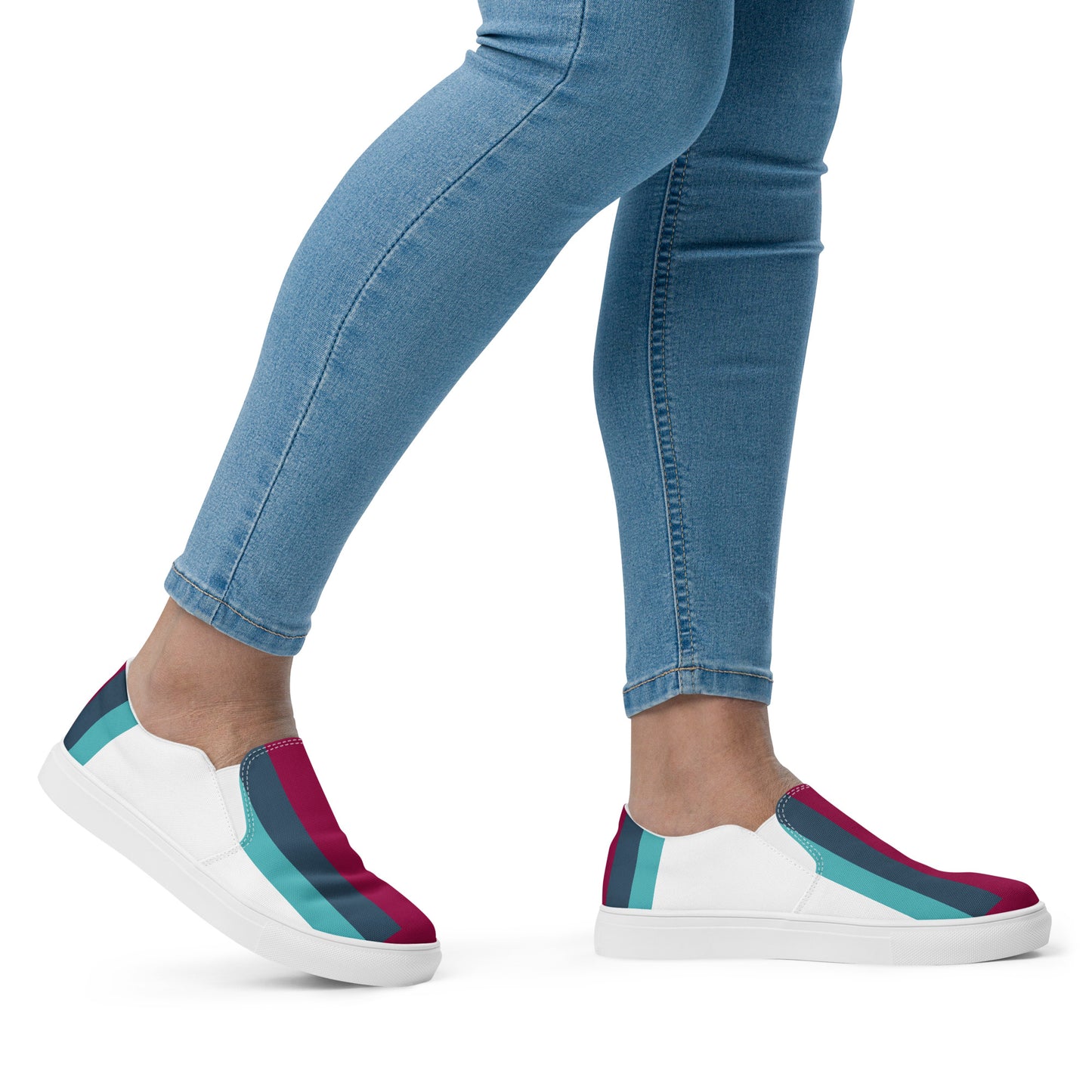 Women’s slip-on canvas shoes